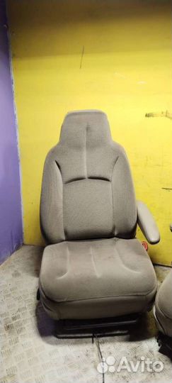 Салон (комплект сидений) ChryslerVoyager 42004