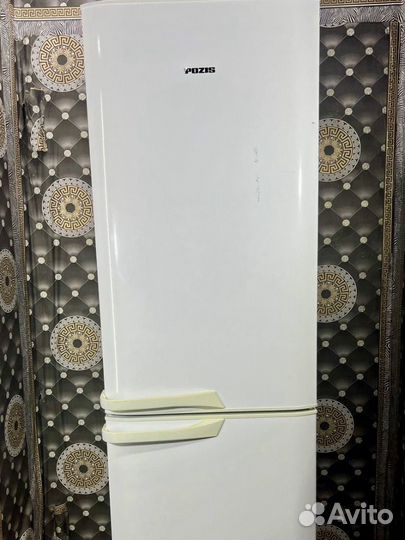 Холодильник в хорошем состоянии