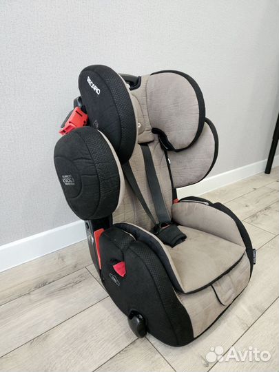 Автокресло recaro Young sport
