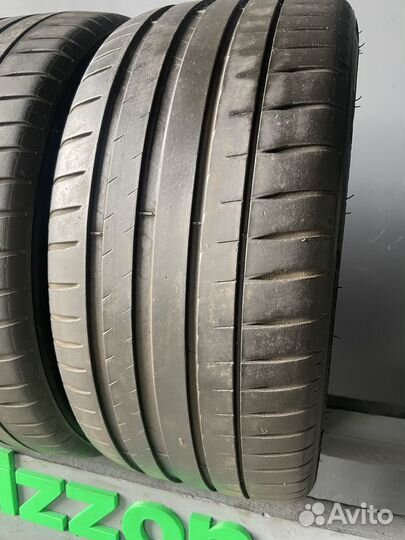 Michelin Pilot Sport 4 235/40 R18