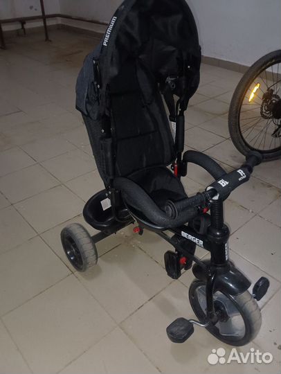 Детский трехколесный велосипед