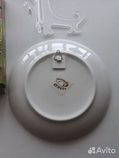 Тарелка декоративная новая 18см