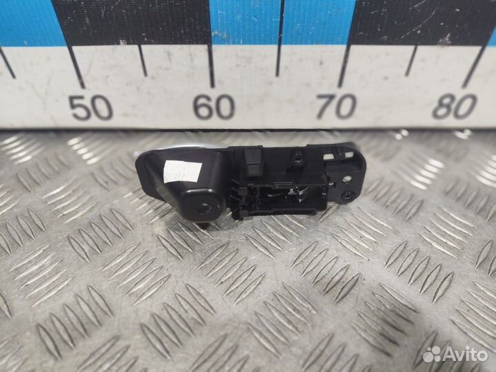 Б/У Ручка двери задней внутренняя левая BMW#002