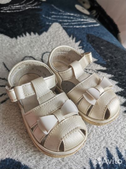 Сандалии для девочки 22 размер