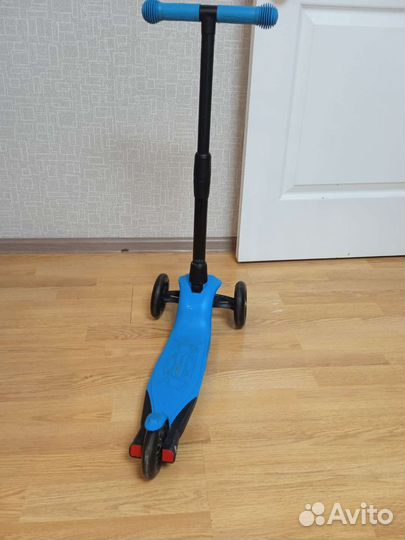 Самокат детский трехколесный бу