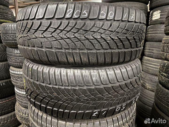 Dunlop SP Winter Sport 4D 205/50 R17 93V