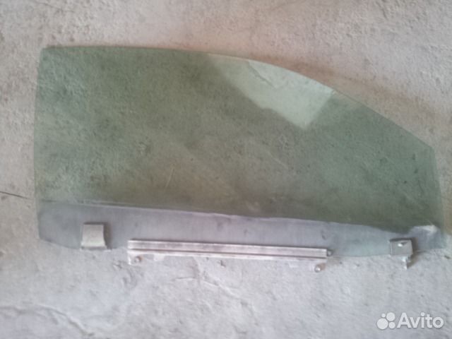 Стекло двери Mercedes CLK w208