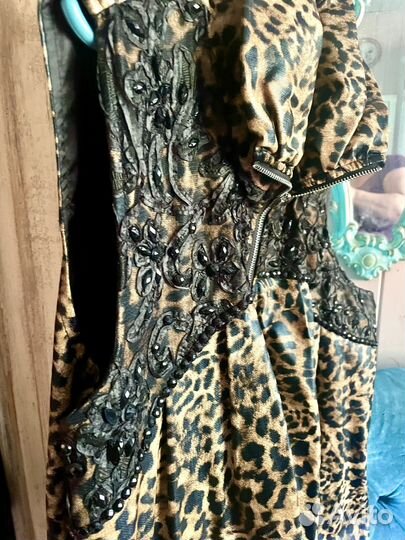 Трендовый жилет большого размера