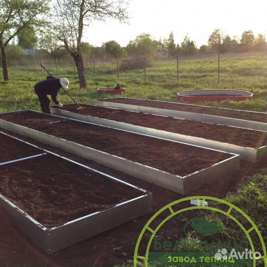 Клумба, грядки для рассады ягод, зелени,цветов