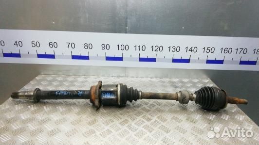 Привод передний правый toyota avensis T27 (UBN03N1
