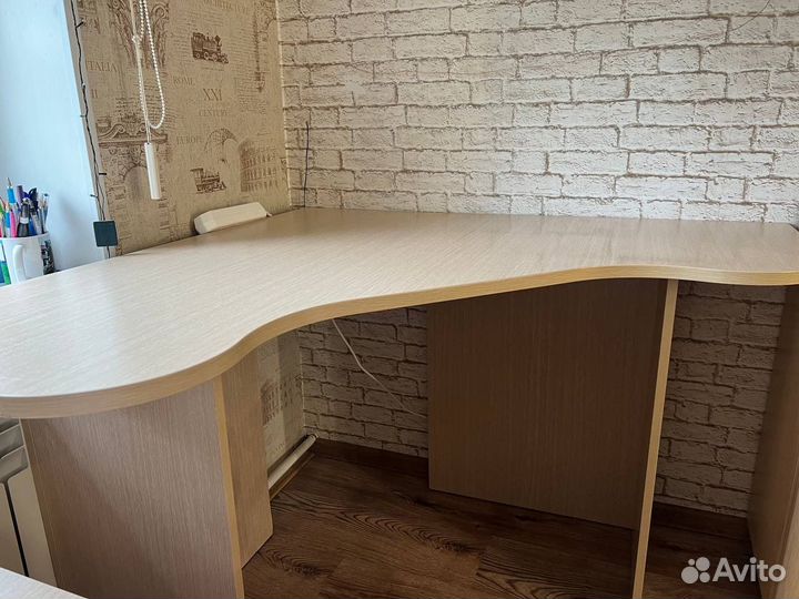 Компьютерный стол