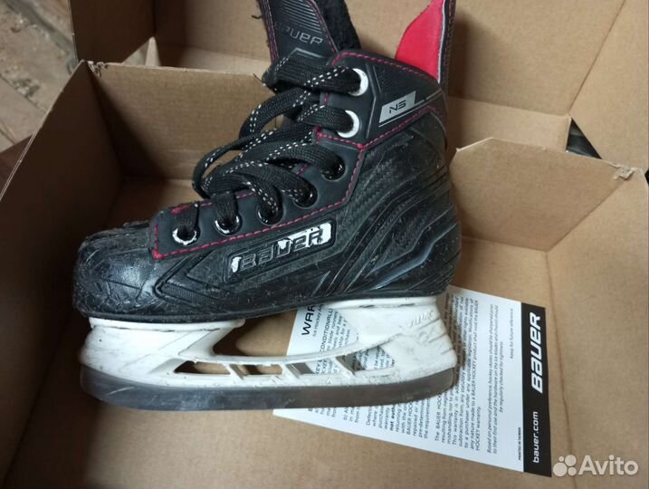 Хоккейные коньки bauer