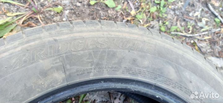 Bridgestone Potenza S001 235/55 R17