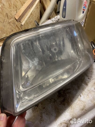 Фара Volkswagen Transporter T5 передняя левая
