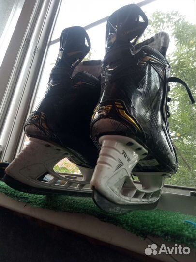 Хоккейные коньки bauer supreme 2S Pro