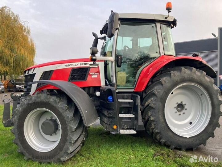 Трактор Massey Ferguson 6100 series, 2022