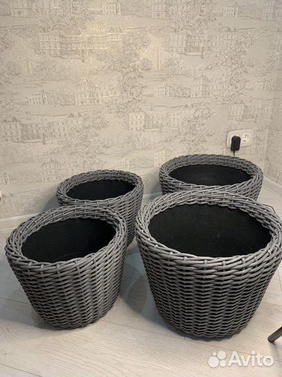 Кашпо из ротанга