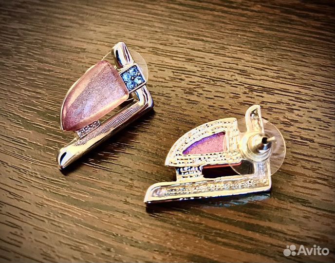 Бижутерия серьги-гвоздики