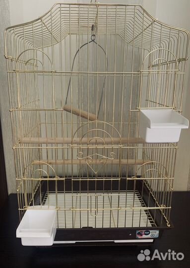 Клетка для крупного попугая
