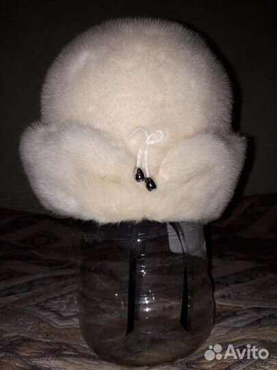 Головные уборы женские