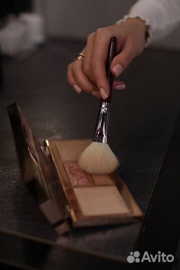 Аренда рабочего места для бровиста/визажиста