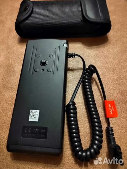 Батарейный блок для накамерных вспышек Nikon