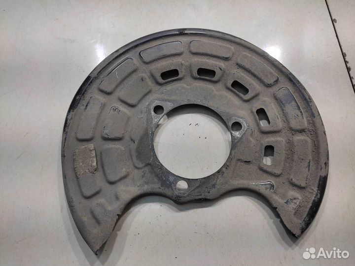 Пыльник тормозного диска (задний правый)
