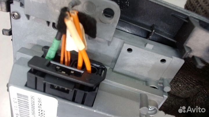 Дисплей мультимедиа Peugeot 407, 2004