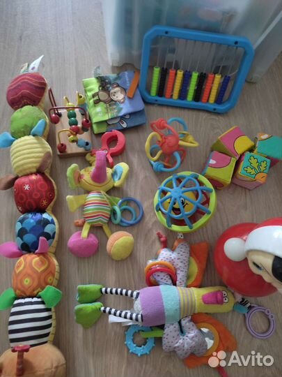 Погремушка игрушки пакетом