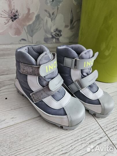 Лыжные ботинки 32