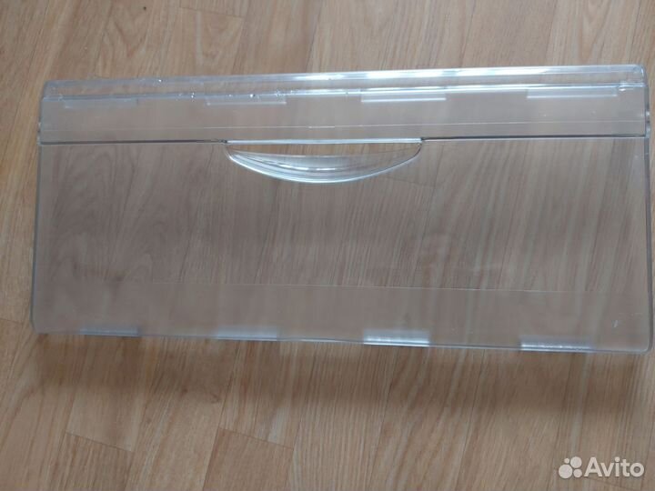 Передняя панель