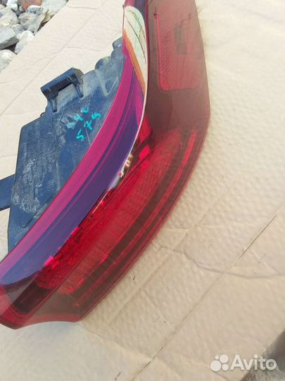 Kia carnival 4 фонарь задний правый