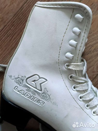 Коньки фигурные Кожа 33 размер