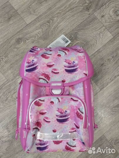 Рюкзак школьный для девочки новый