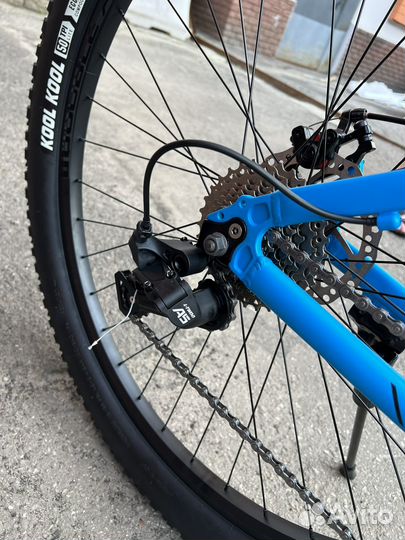 Велосипед алюминиевый 29R