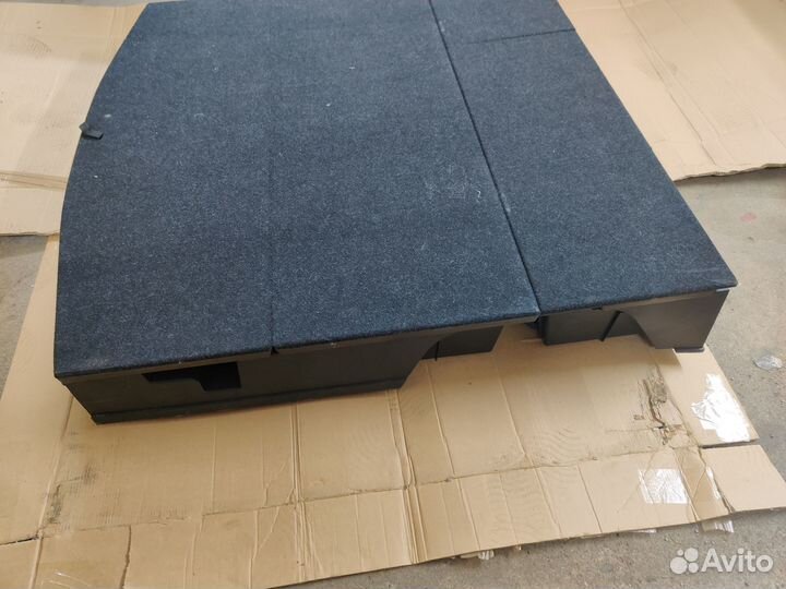 Органайзер Аутлендер 3 с крышками Оригинал