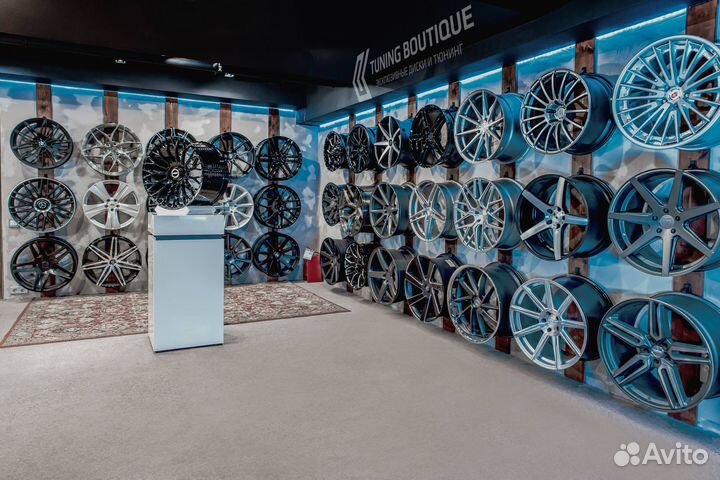 Кованые диски R21 Range Rover Velar