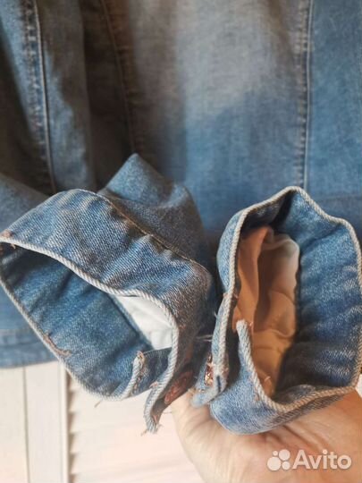 Джинсовая куртка