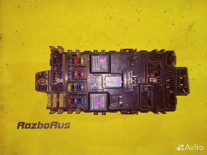 Блок предохранителей Mitsubishi Mirage Dingo 1999