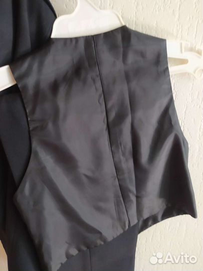 Костюм тройка на мальчика 122-128