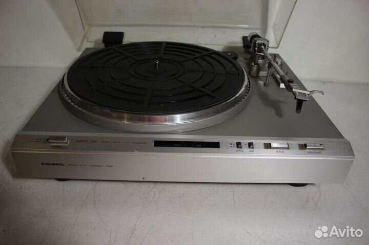 General P1000 Виниловый проигрыватель Japan