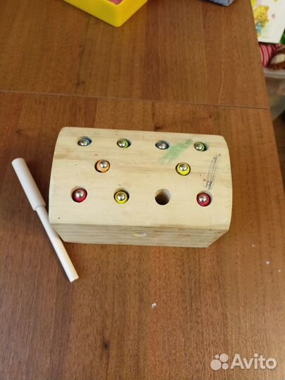 Развивающие игрушки и игры