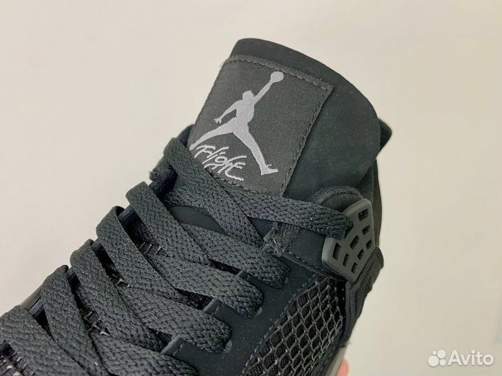 Кроссовки Nike Air Jordan 4