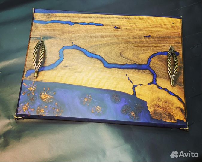 Поднос деревянный