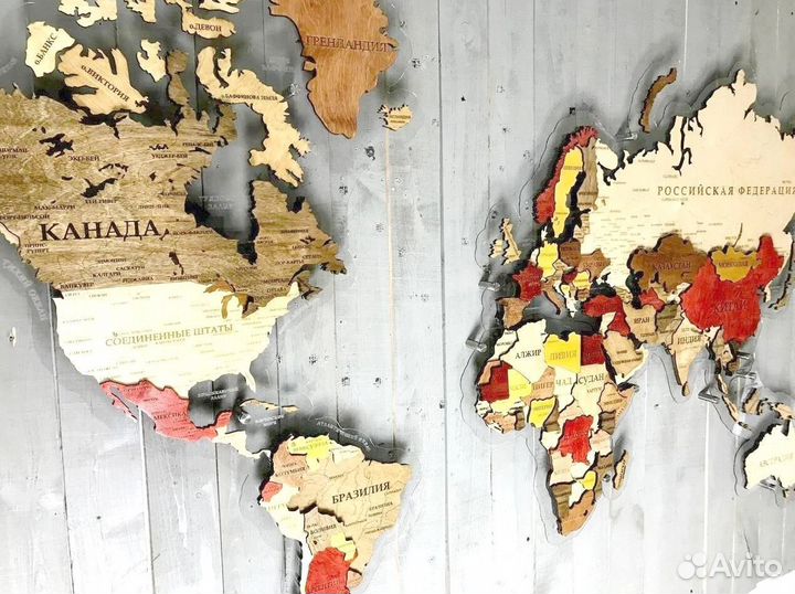 Деревянная карта мира для подарка