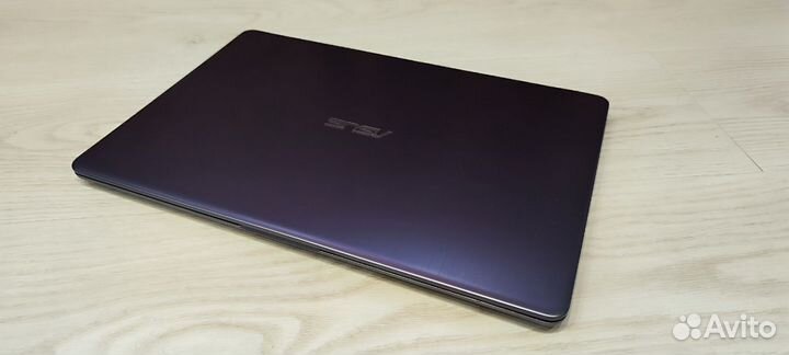 Ультрабук Asus VivoBook K510U