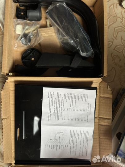 Подставка под TV настенная