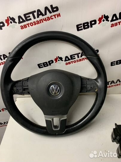 Рулевое колесо Volkswagen Passat B7