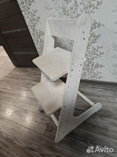 Детский растущий стул