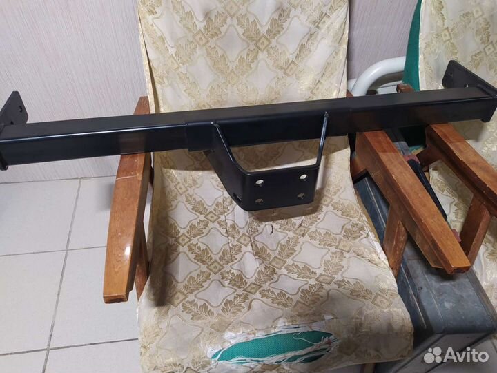 Тягово-сцепное устройство